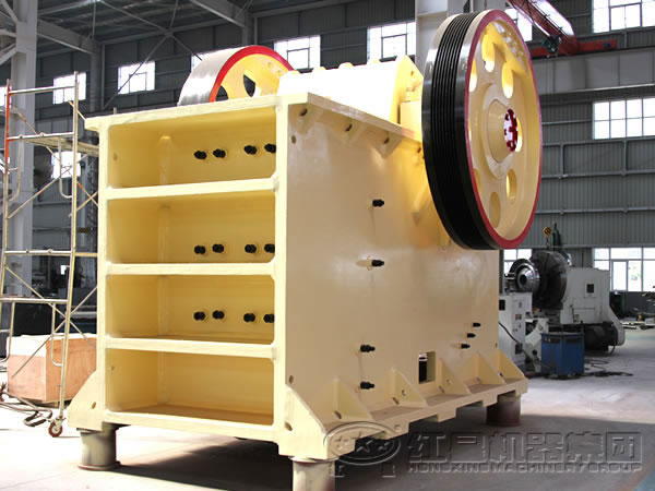 打石機(jī),顎式打石機(jī)，顎式破碎機(jī)